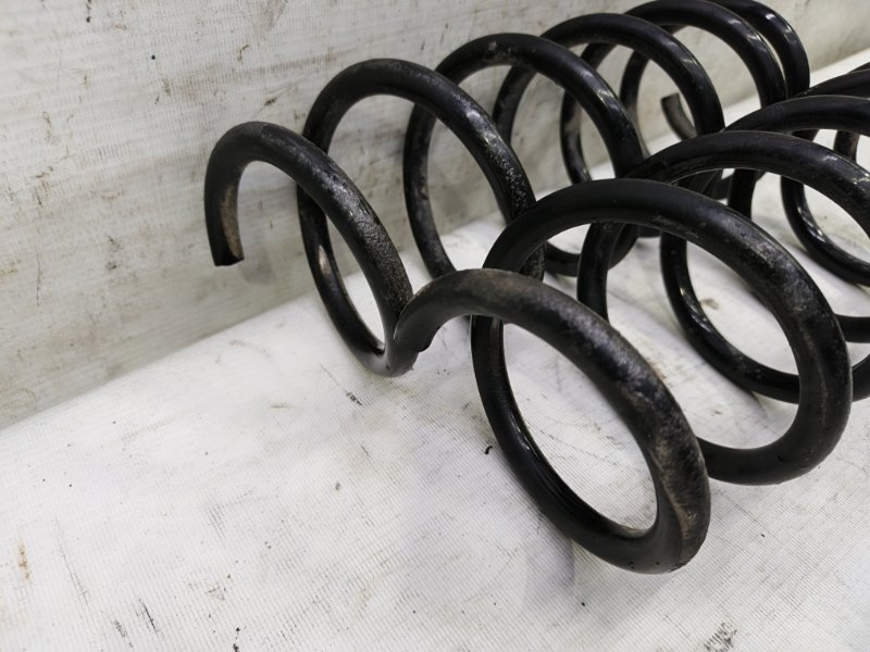 Пружина Lada Xray 2021