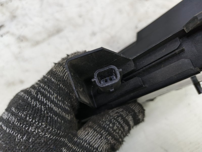 Замок двери lada vesta 2022