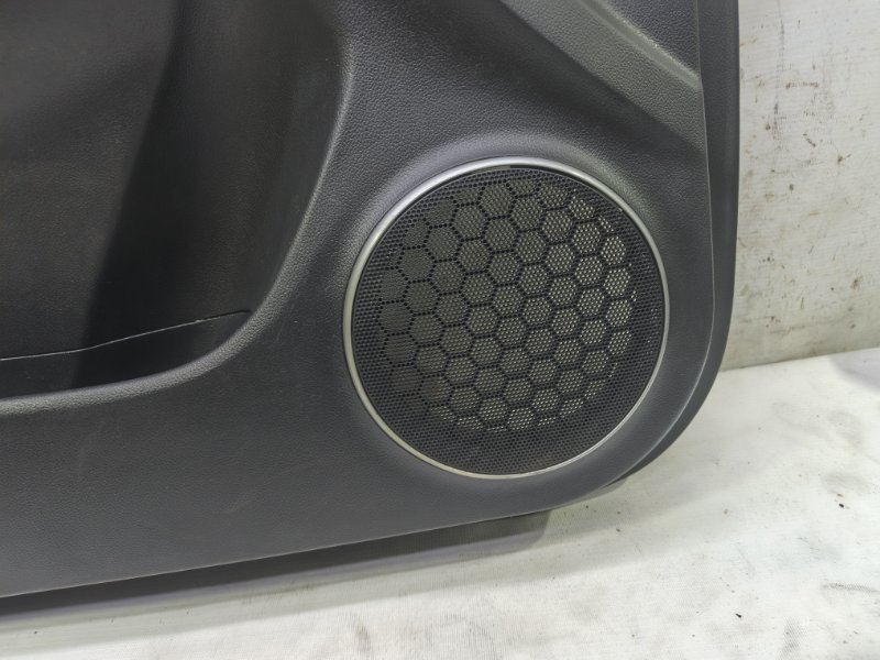 Обшивка двери Chevrolet Cruze 2013