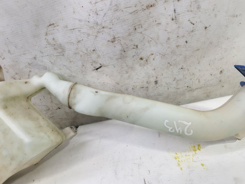 Бачок омывателя Skoda Fabia 2008