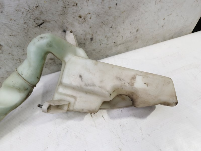 Бачок омывателя Skoda Fabia 2008