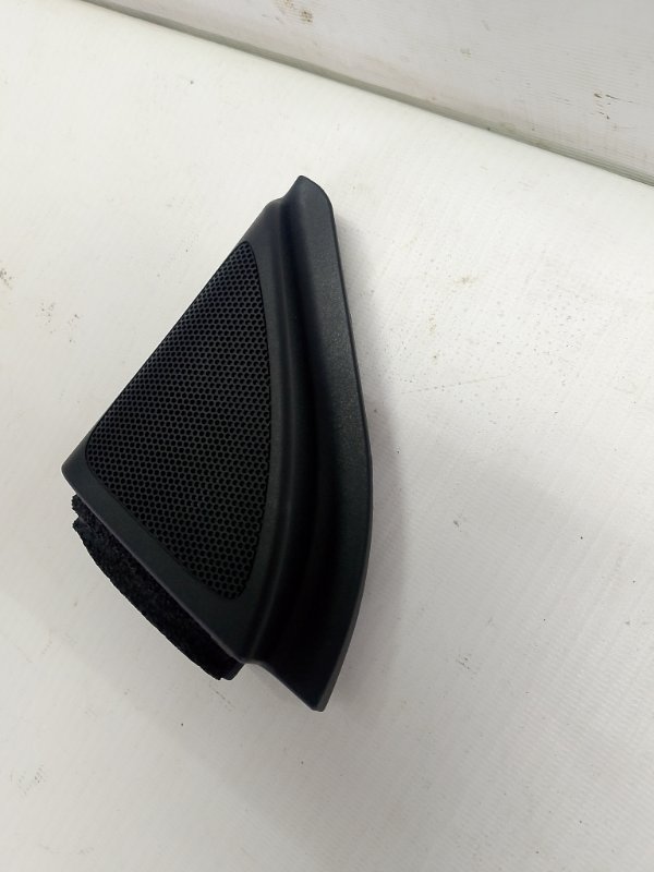 Уголок двери (внутренний) Toyota Corolla 2008 ZRE152R