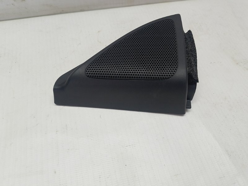 Уголок двери (внутренний) Toyota Corolla 2008 ZRE152R