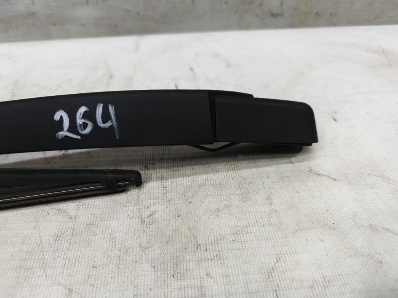 Поводок стеклоочистителя Mercedes-Benz ML 2006 W 164