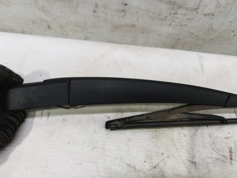 Поводок стеклоочистителя Mercedes-Benz ML 2006 W 164