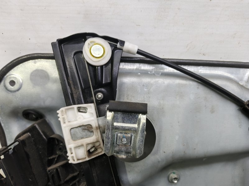 Стеклоподъемник электрический Mercedes-Benz ML 2006 W 164