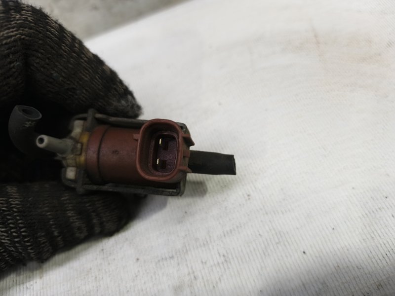 Клапан вакуумный Toyota Camry 2002 XV30