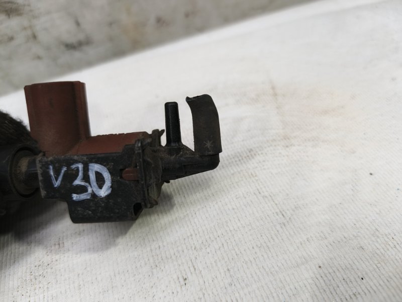 Клапан вакуумный Toyota Camry 2002 XV30