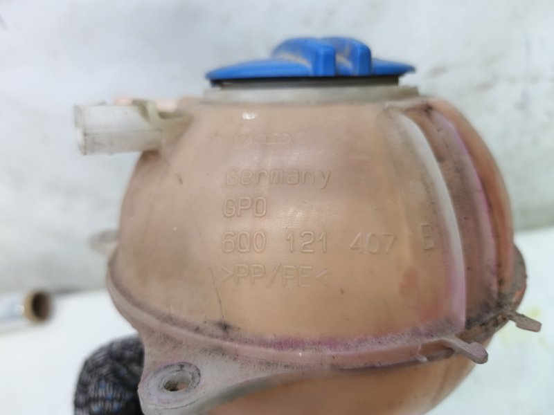 Бачок расширительный Skoda Fabia 2008