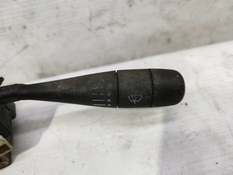 Переключатель подрулевой Nissan Primera 1990