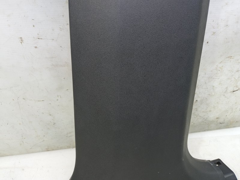 Обшивка стойки Omoda C5 2023