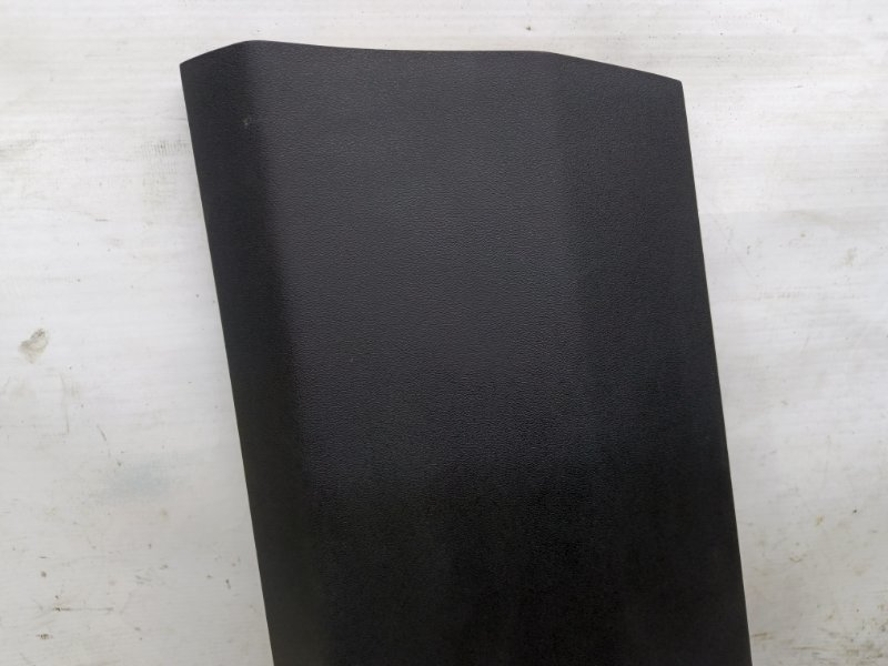 Обшивка стойки Omoda C5 2023