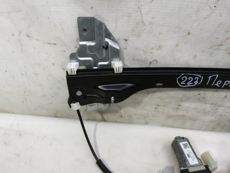 Стеклоподъемник электрический Omoda C5 2023