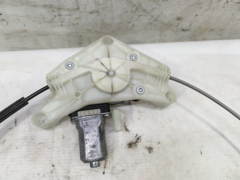 Стеклоподъемник электрический Omoda C5 2023