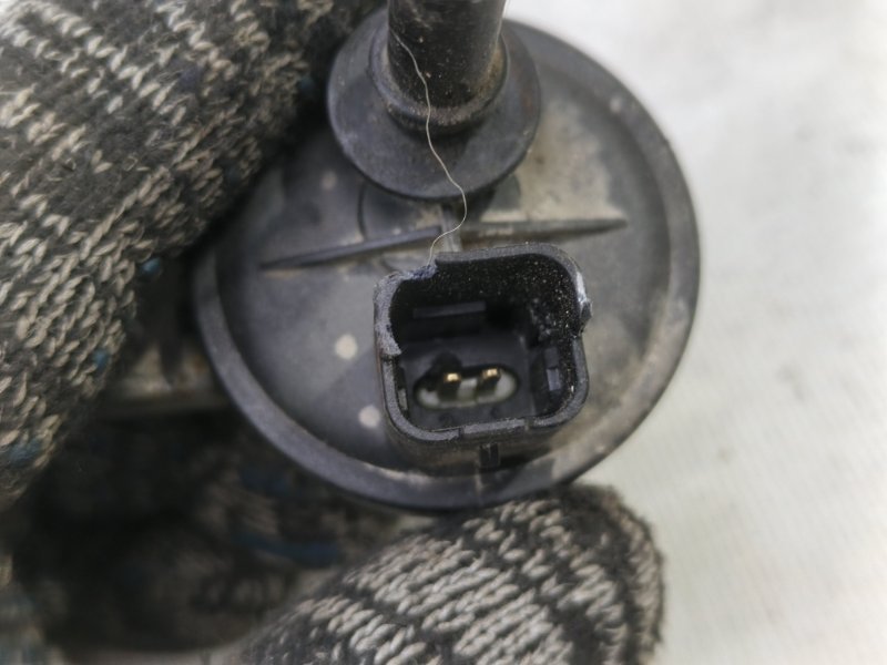 Клапан вентиляции топливного бака lada vesta 2020