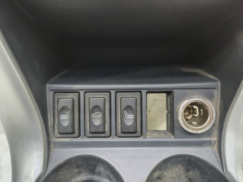 Центральная консоль Lifan X60 2013