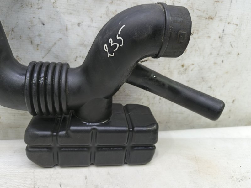 Патрубок воздушного фильтра Lifan X60 2013