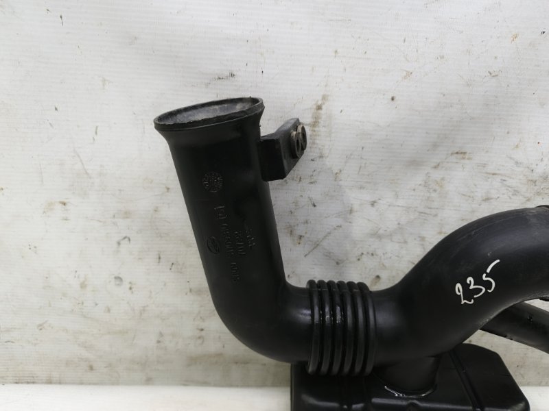 Патрубок воздушного фильтра Lifan X60 2013