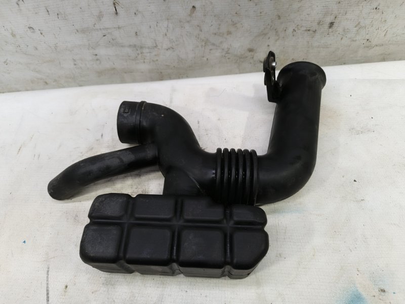 Патрубок воздушного фильтра Lifan X60 2013