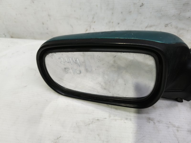 Зеркало Nissan Primera 1990