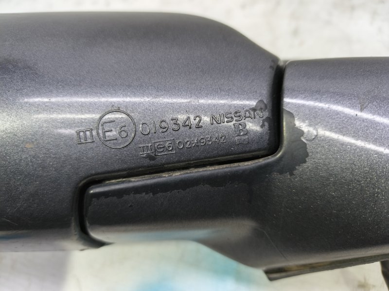 Зеркало Nissan Primera 1990