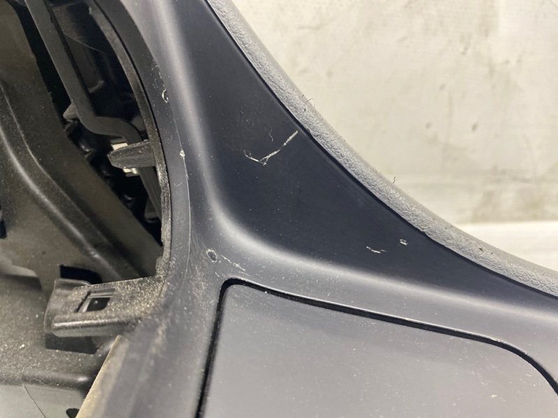 Подлокотник Mercedes CLA - Class 2015 CLA 180