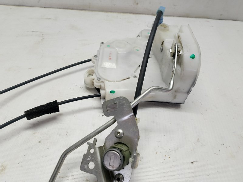 Замок двери Honda Fit