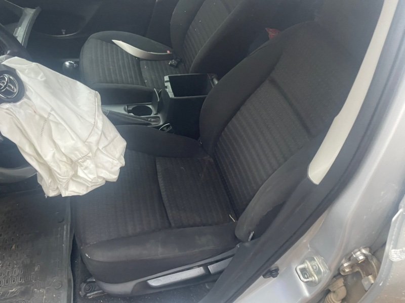 Сиденье Toyota Corolla 2008 E150