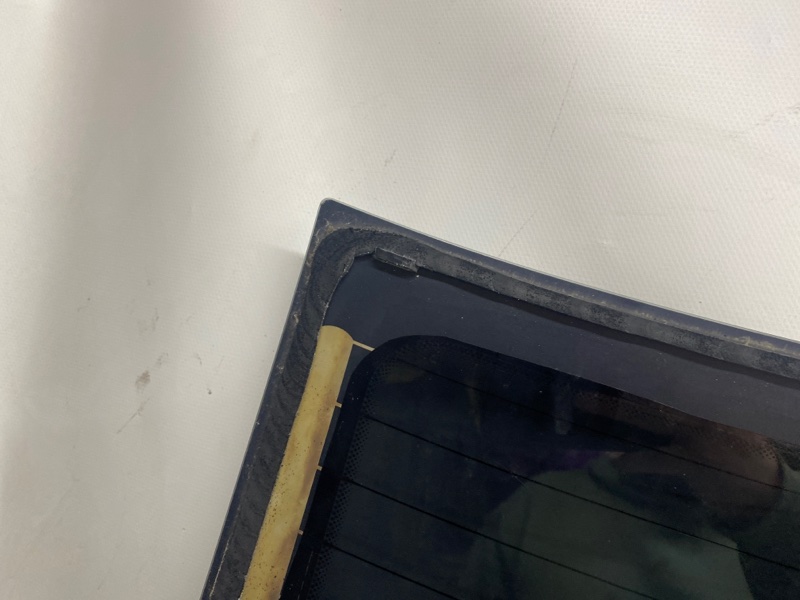 Стекло lada vesta 2022