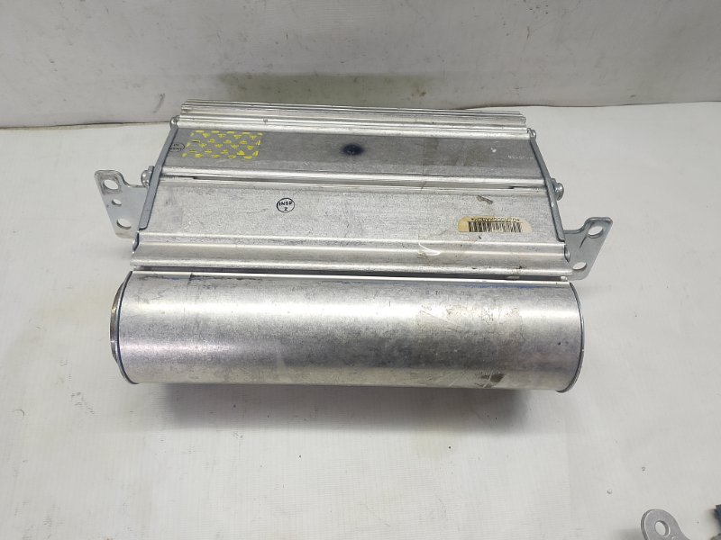 Подушка безопасности пасажира в торпедо Cadillac STS 2005-2011