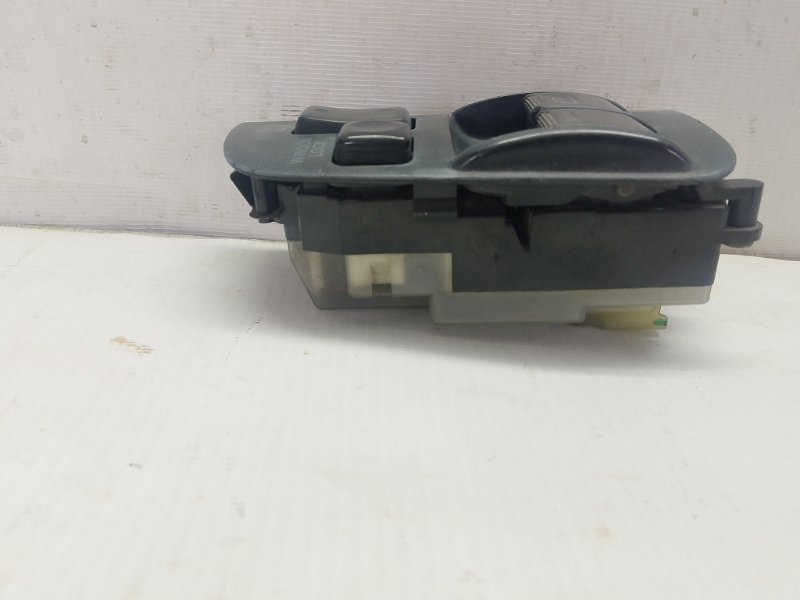 Блок управления стеклоподъемниками TOYOTA Corolla Levin 1993