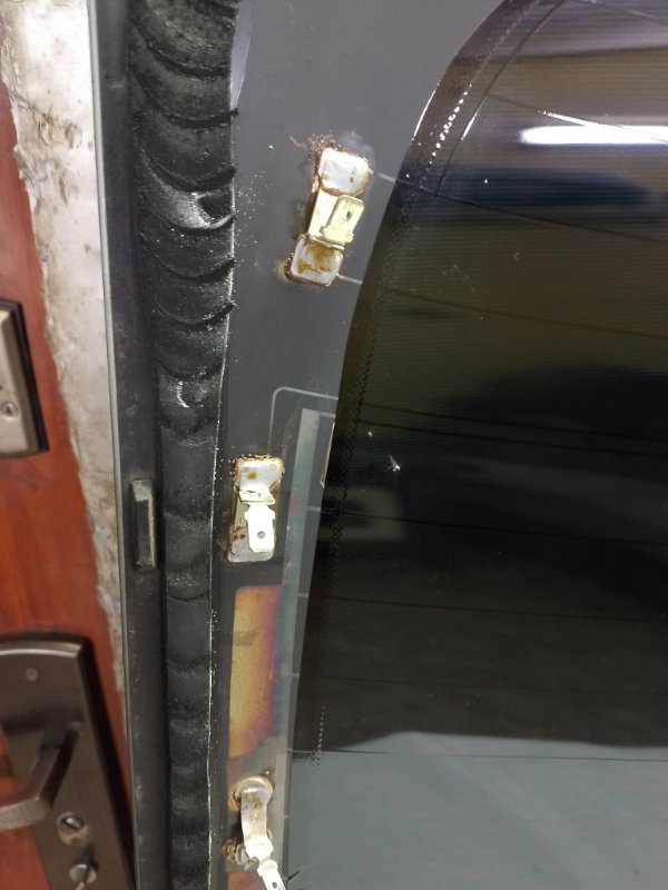 Стекло заднее ветровое Kia Optima 2020