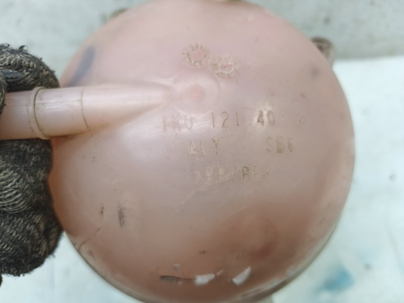 Бачок расширительный Volkswagen Jetta 2008