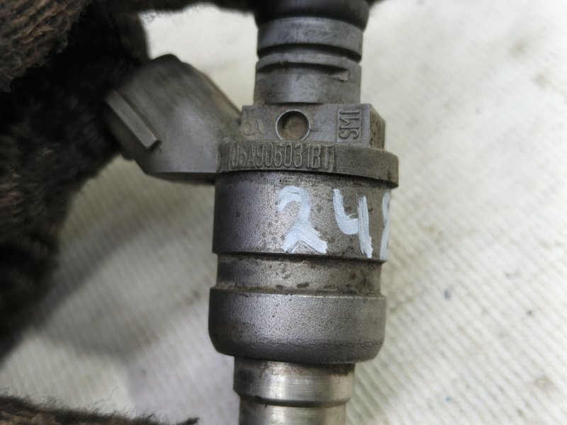 Форсунка Volkswagen Jetta 2008