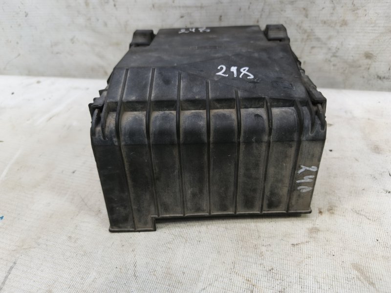 Блок предохранителей Volkswagen Jetta 2008