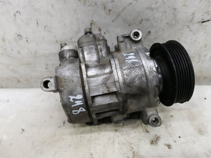 Компрессор кондиционера Volkswagen Jetta 2008