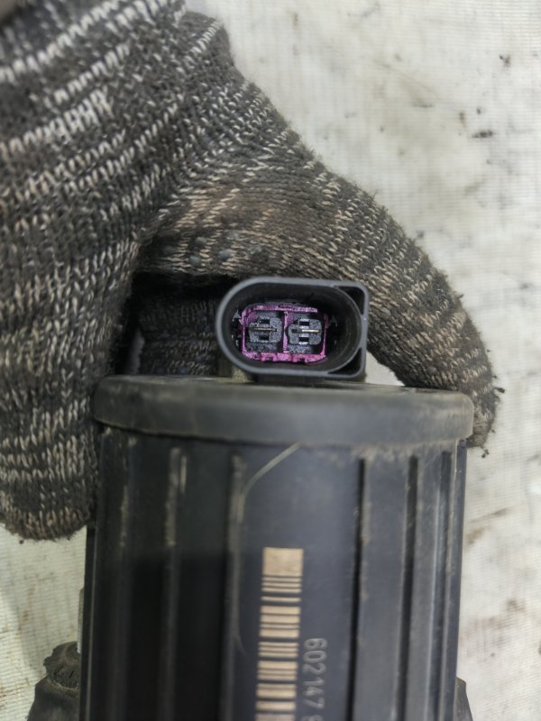 Насос воздушный Volkswagen Jetta 2008