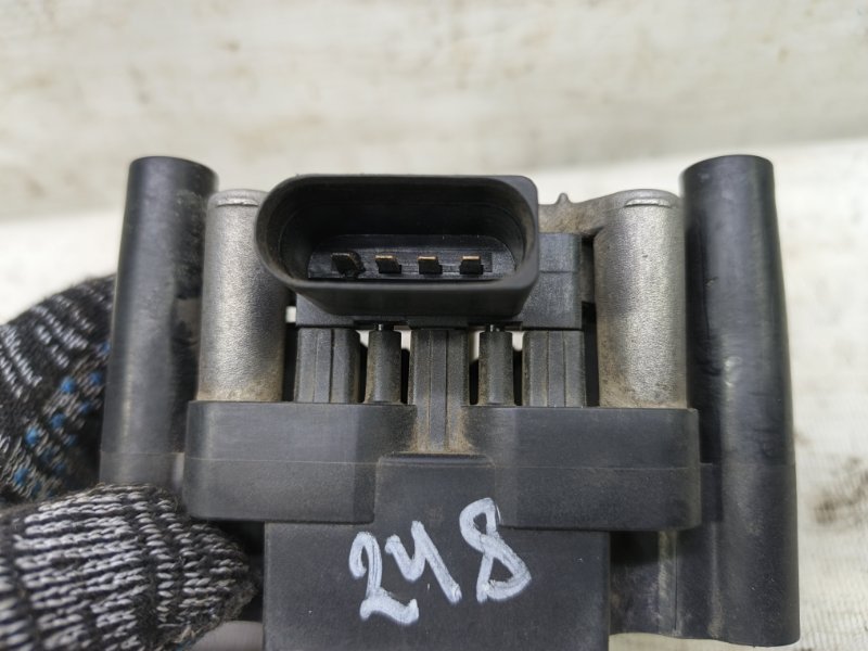 Катушка зажигания Volkswagen Jetta 2008