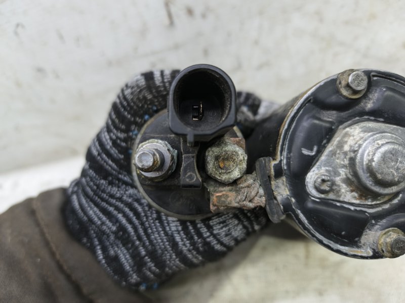 Стартер Volkswagen Jetta 2008