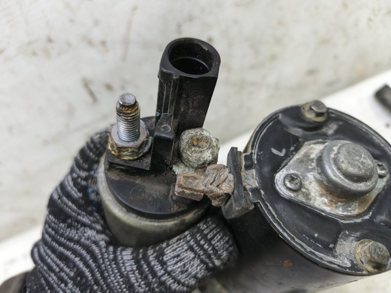 Стартер Volkswagen Jetta 2008