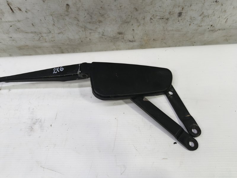 Поводок стеклоочистителя Mercedes-Benz ML 2006 W 164