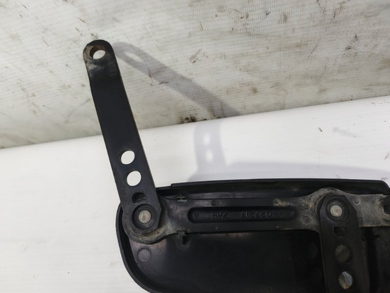 Поводок стеклоочистителя Mercedes-Benz ML 2006 W 164