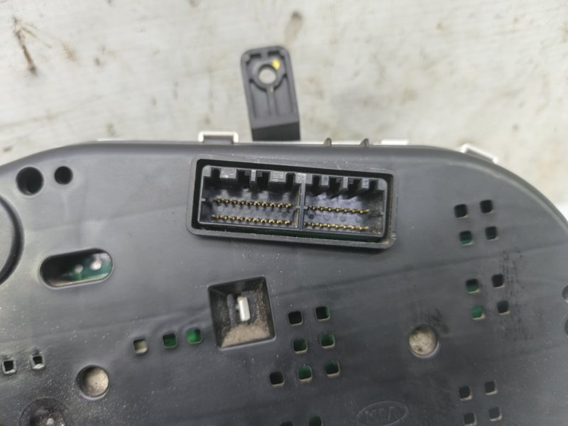 Панель приборов Kia Cerato 2010 TD