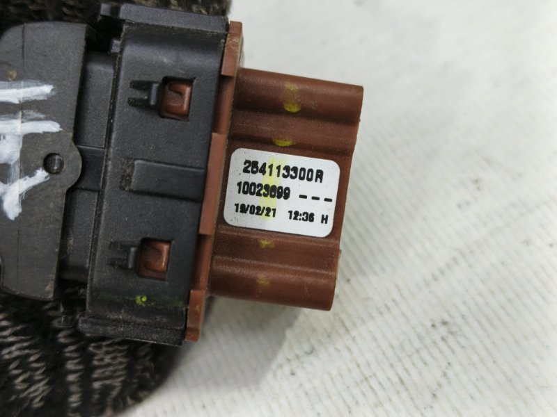 Блок управления стеклоподъемниками Lada Xray 2021