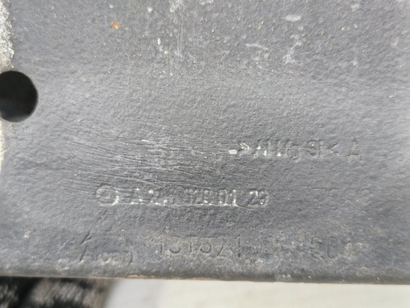 Кронштейн усилителя бампера Mercedes CLA - Class 2015 CLA 180