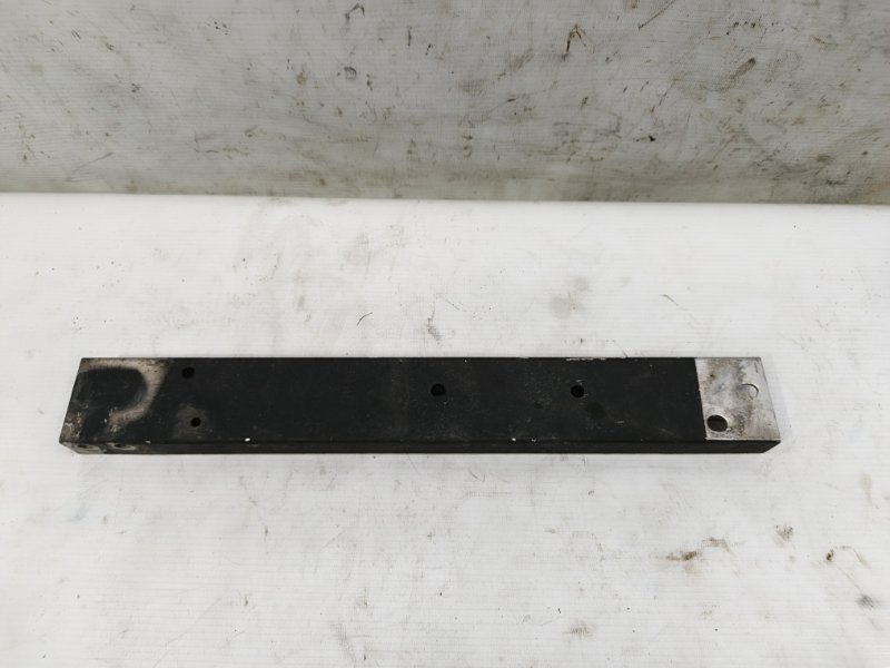 Кронштейн усилителя бампера Mercedes CLA - Class 2015 CLA 180