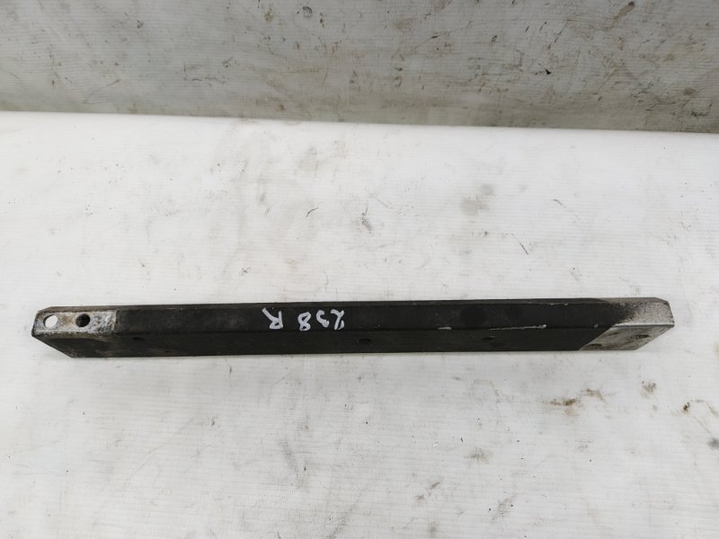 Кронштейн усилителя бампера Mercedes CLA - Class 2015 CLA 180