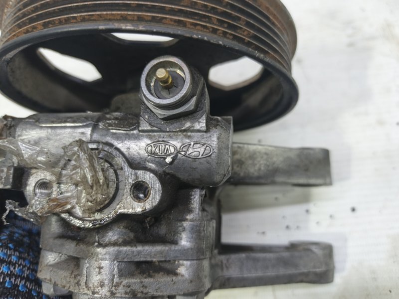 Насос гидроусилителя Kia Cerato 2010 TD