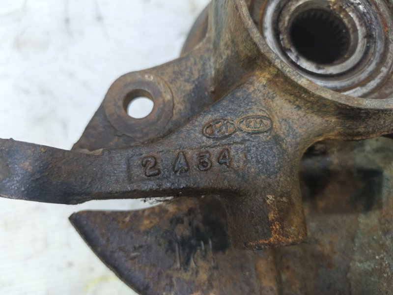 Кулак поворотный Kia Cerato 2010 TD