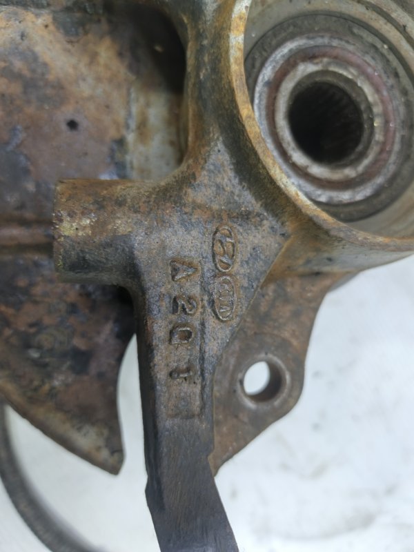 Кулак поворотный Kia Cerato 2010 TD